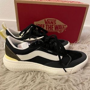 Vans Sneakers